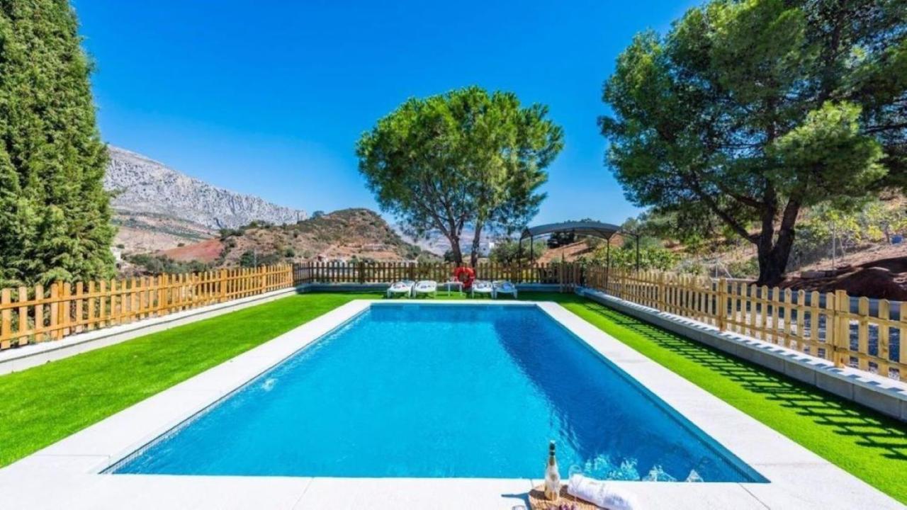 Casa Rural El Olimpo-Caminito Del Rey 엘 초로 외부 사진